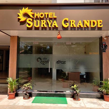Hotel Surya Grande Kudal  Ngoại thất bức ảnh