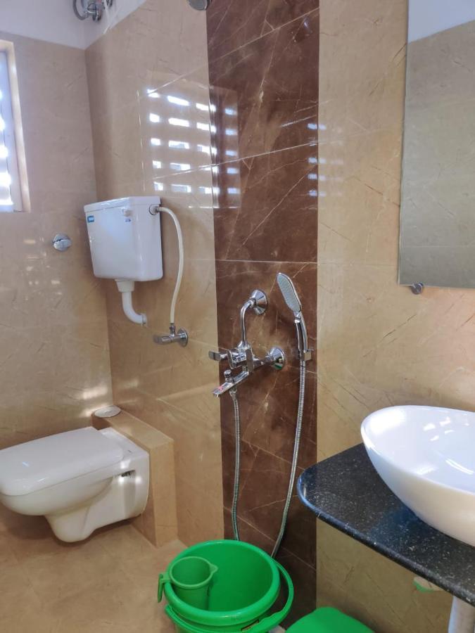 Hotel Surya Grande Kudal  Ngoại thất bức ảnh