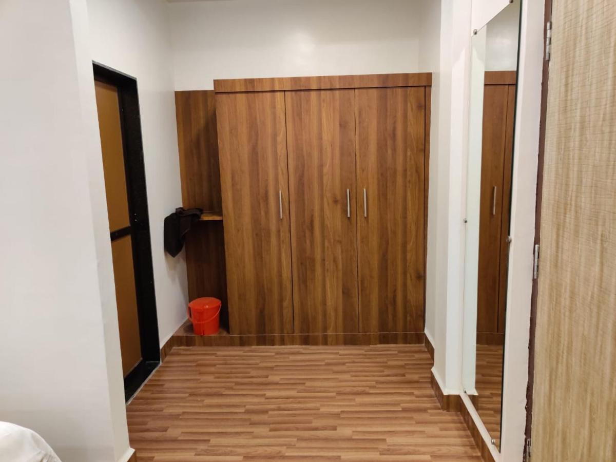 Hotel Surya Grande Kudal  Ngoại thất bức ảnh