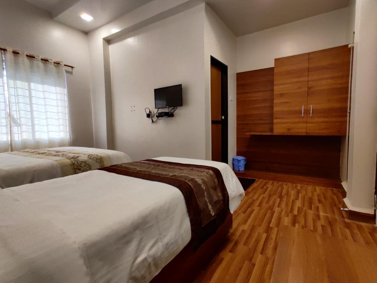 Hotel Surya Grande Kudal  Ngoại thất bức ảnh